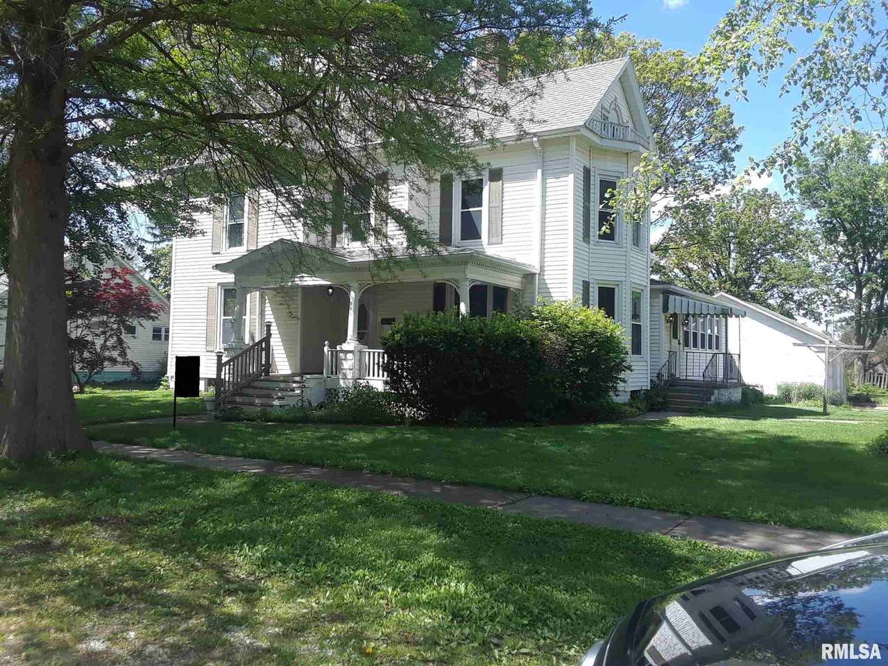 225 Green - Photo 1
