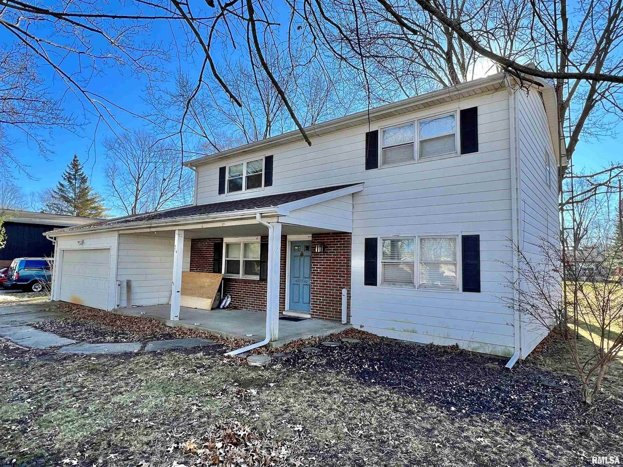 714 Magnolia Drive - Photo 1