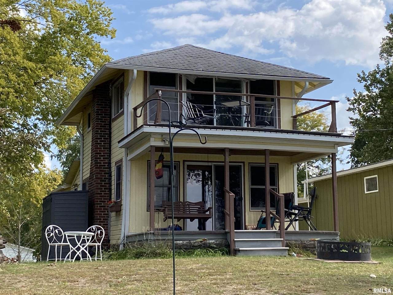 713 Front Street - Photo 1