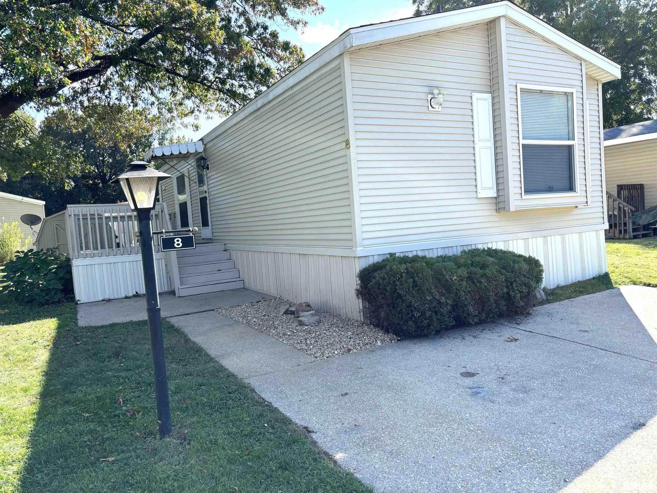 1515 Lincoln Avenue - Photo 1