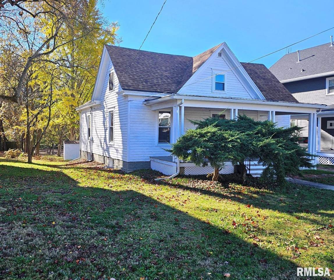 517 2ND SOUTH Street - Photo 1