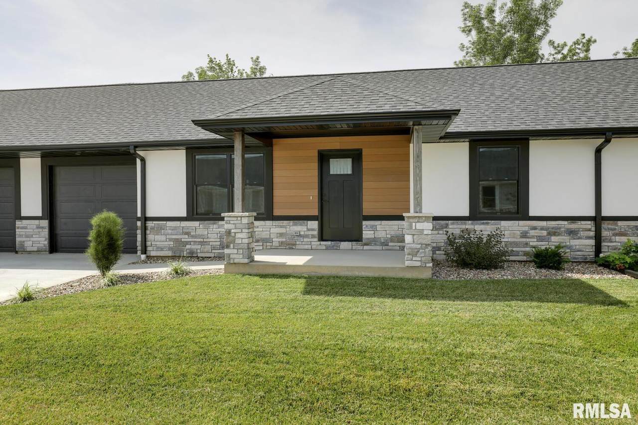 2809 23RD Street - Photo 1