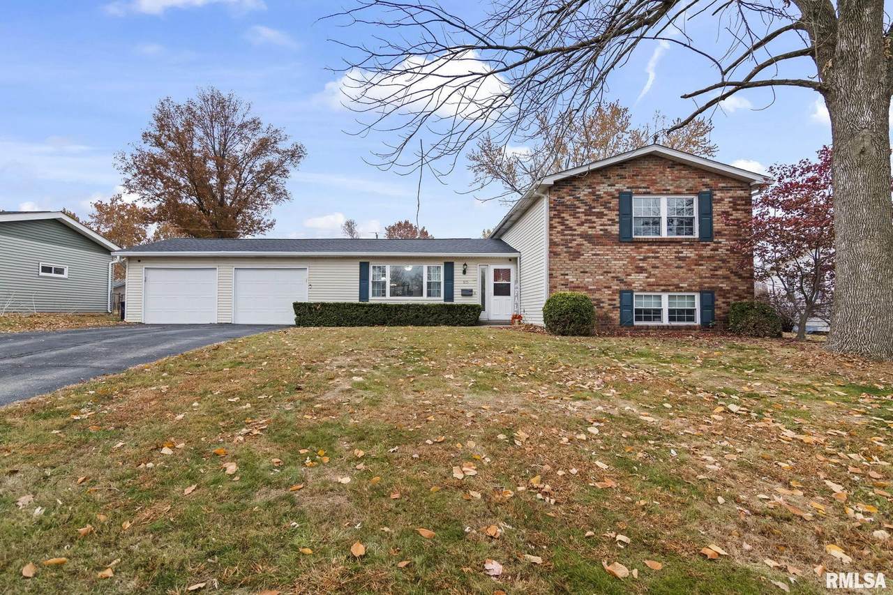 815 Oxford Drive - Photo 1