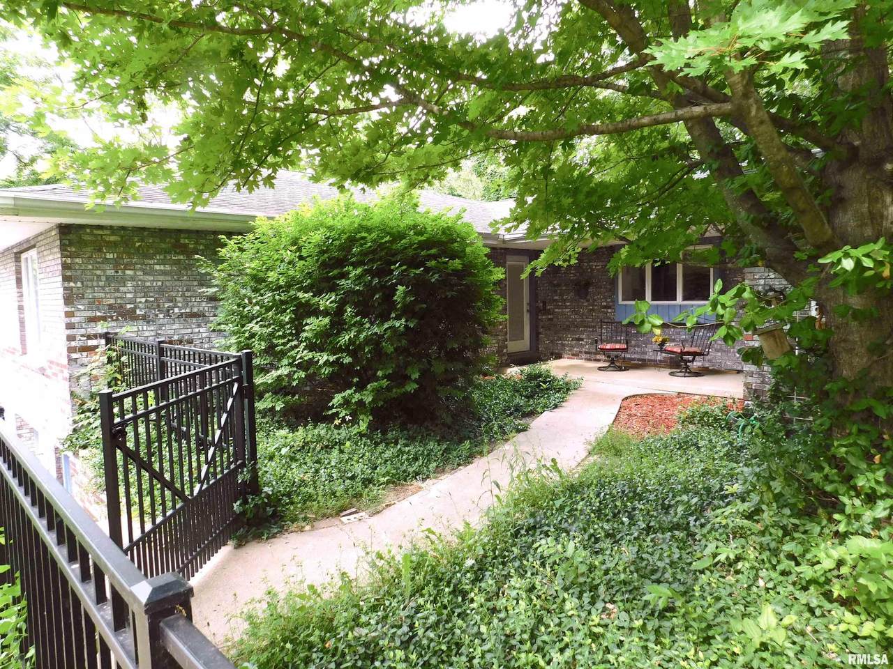 31 Penacook Drive - Photo 1