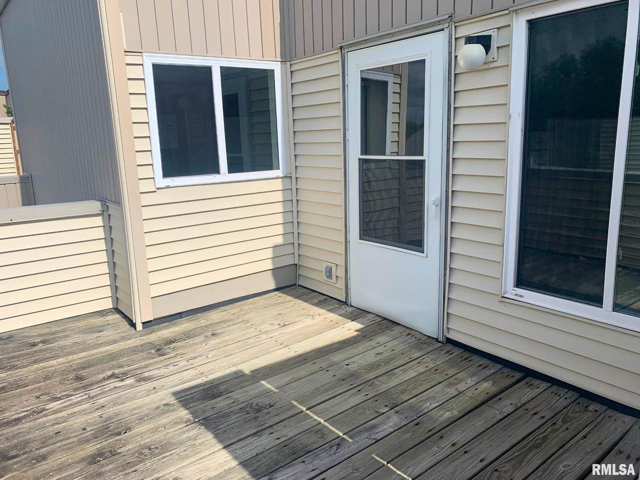 6831 Frostwood Parkway - Photo 1