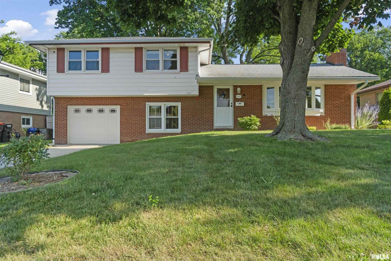 1407 Clarewood Avenue - Photo 1