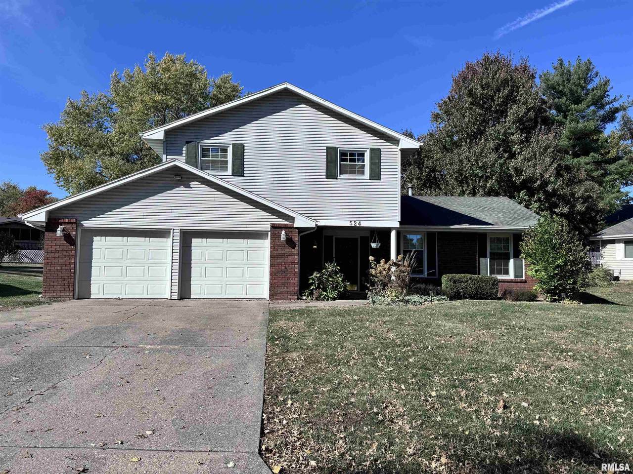 524 Meadow Drive - Photo 1