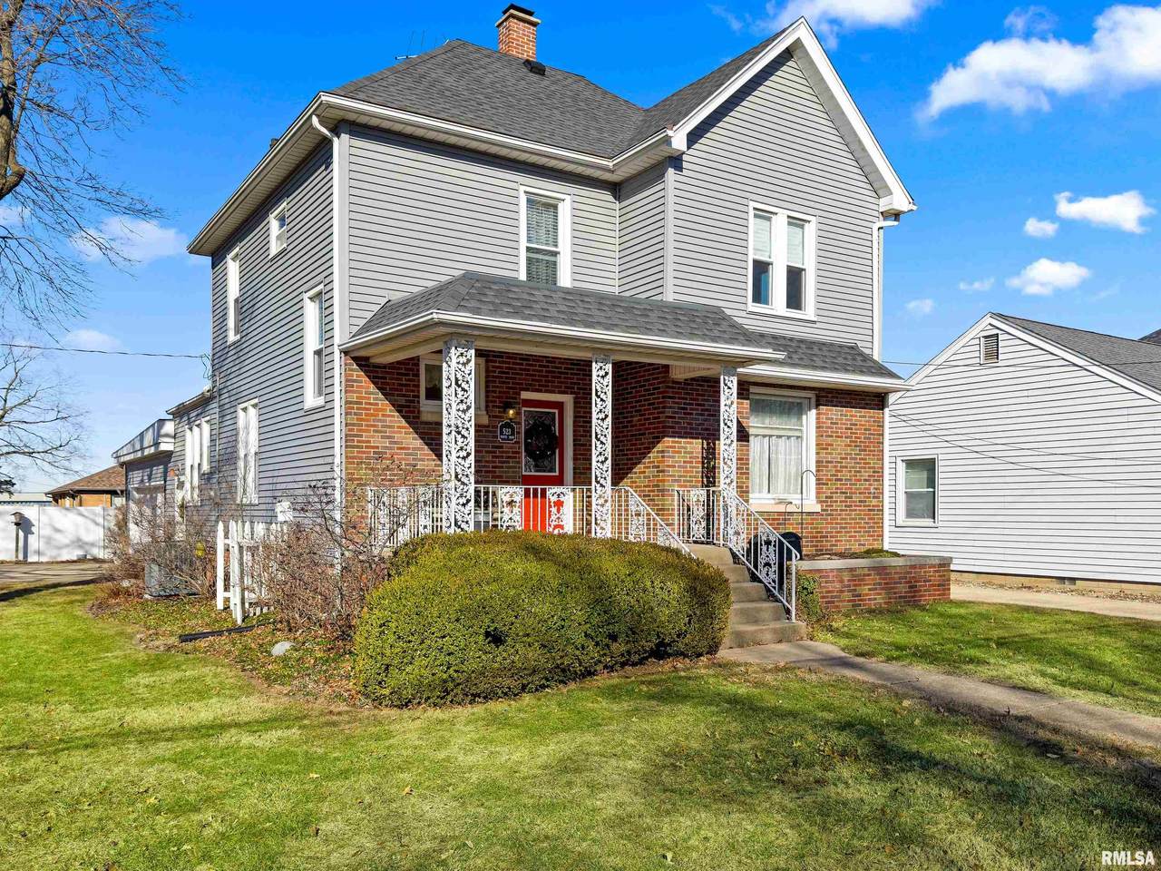 523 Main Street - Photo 1