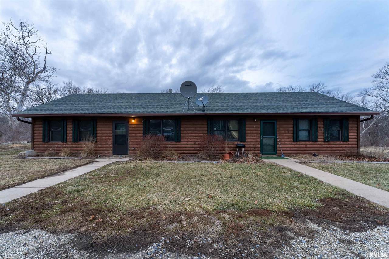 215 Valley View Drive - Photo 1