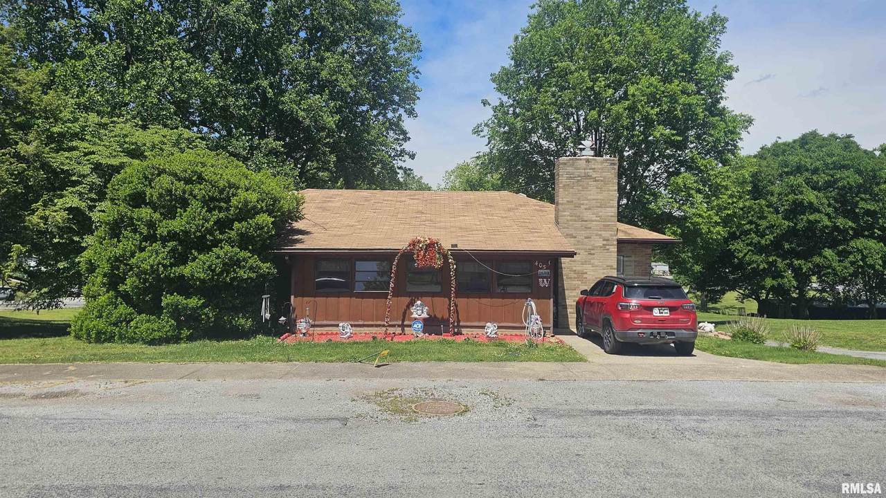 405 4TH Street - Photo 1