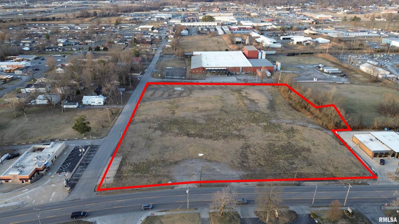 103 4TH Street - Photo 1