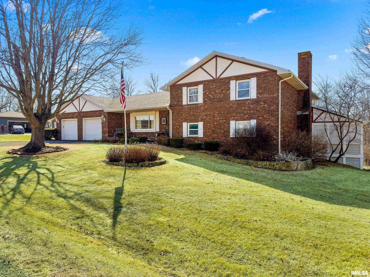 7 Marlee Drive - Photo 1