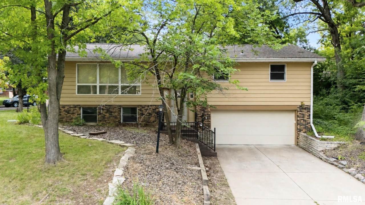 1039 Wonderview Drive - Photo 1