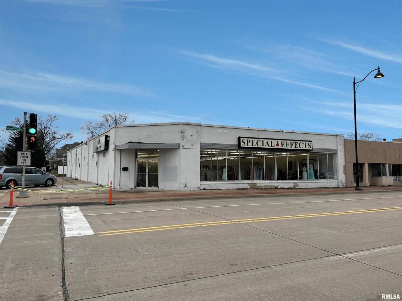 3126 Avenue Of The Cities - Photo 1