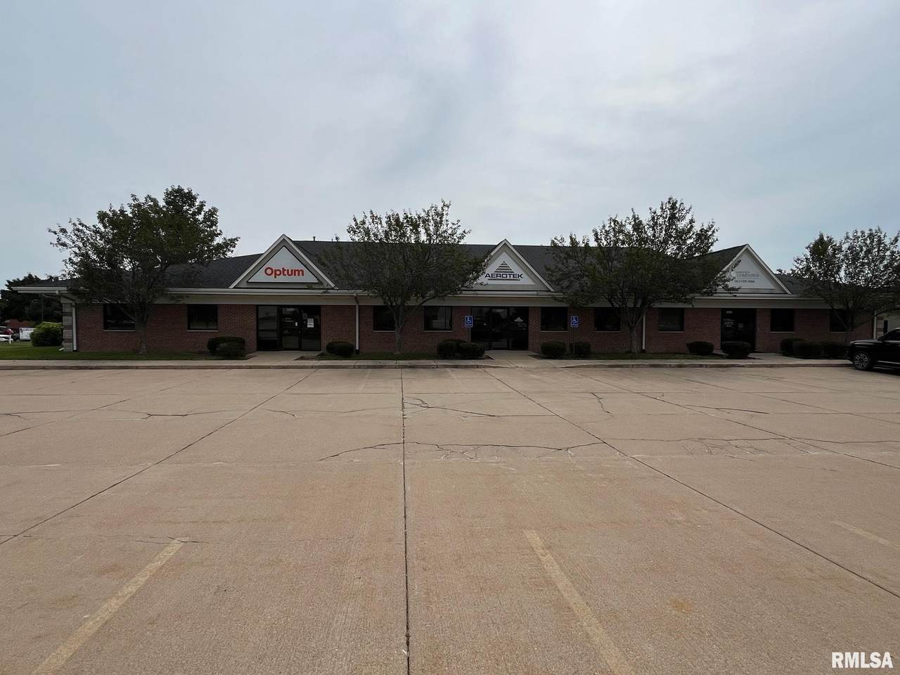 5359 Eastern Avenue - Photo 1