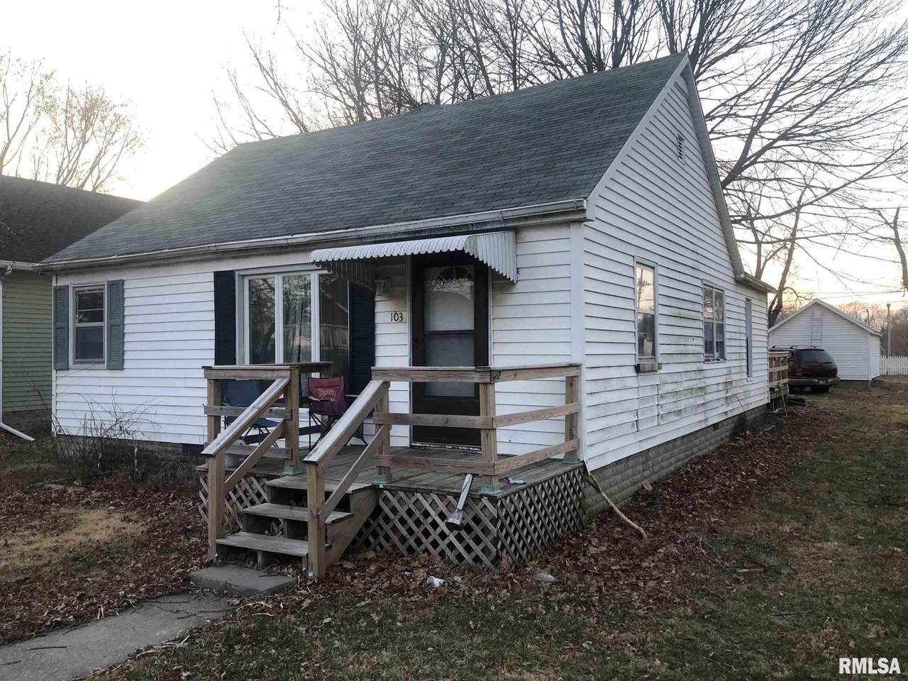 103 Bogardus Street - Photo 1