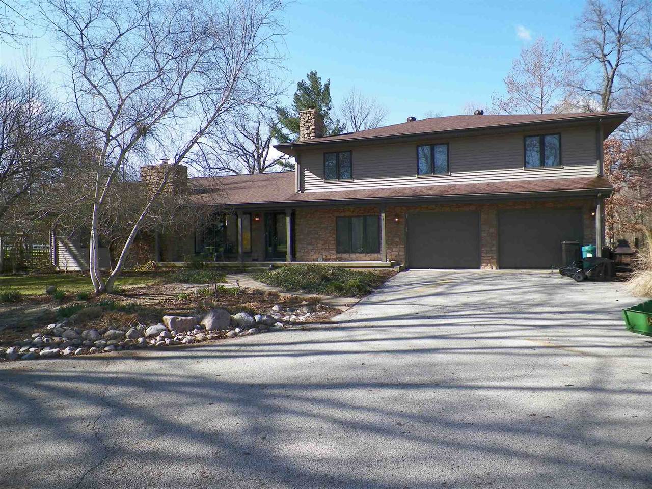 204 Fox Creek Lane - Photo 1