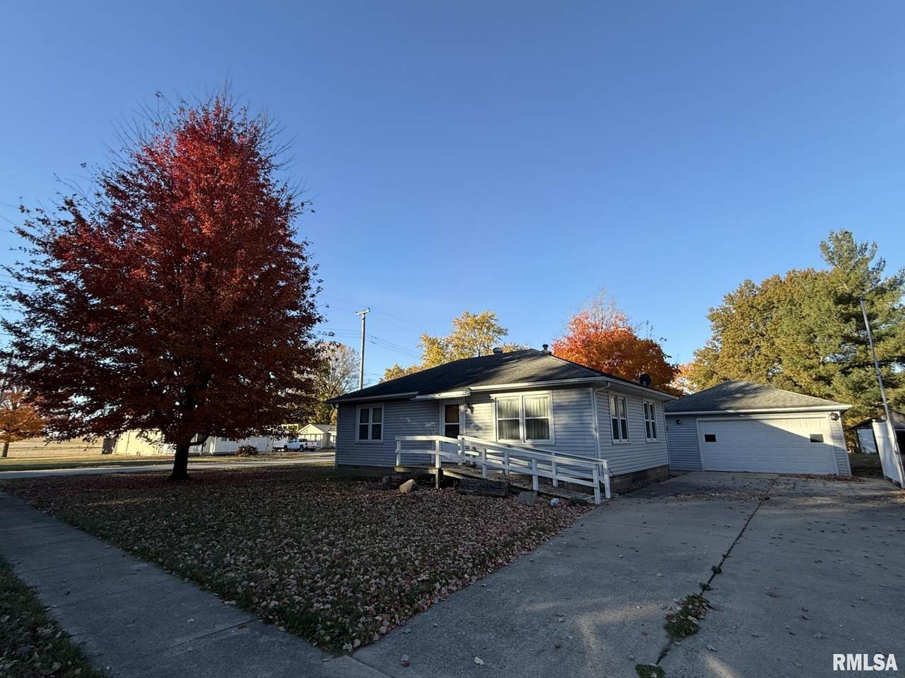 390 Jefferson Street - Photo 1