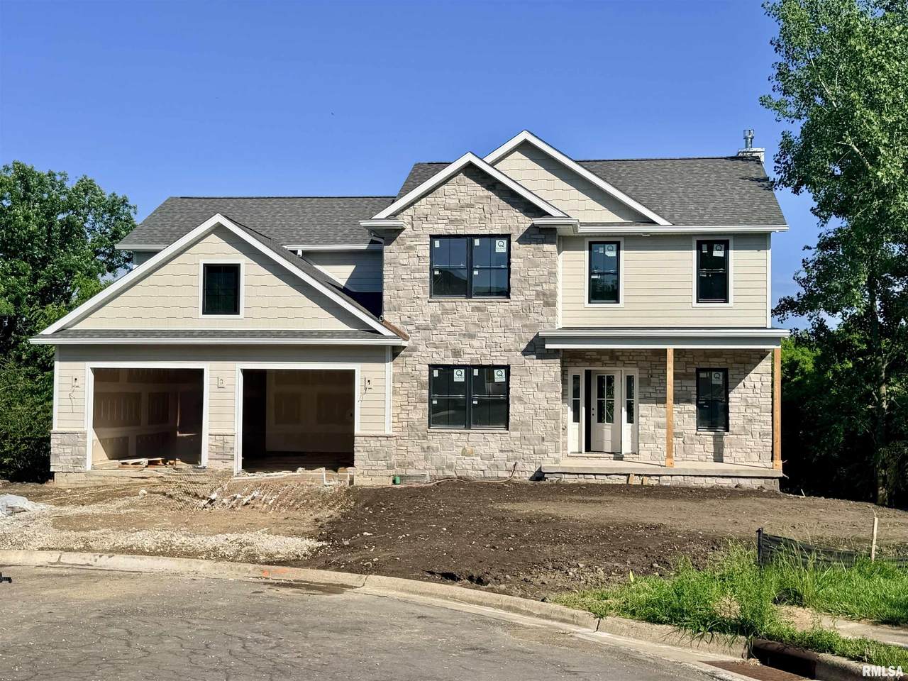 4100 Vistaridge Court - Photo 1