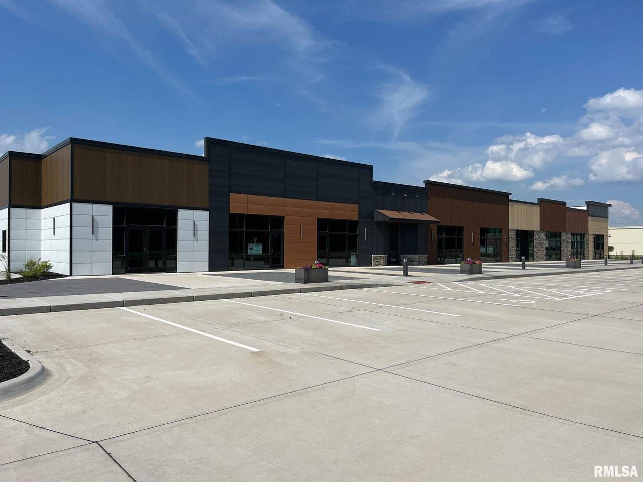 201 12TH Avenue - Photo 1