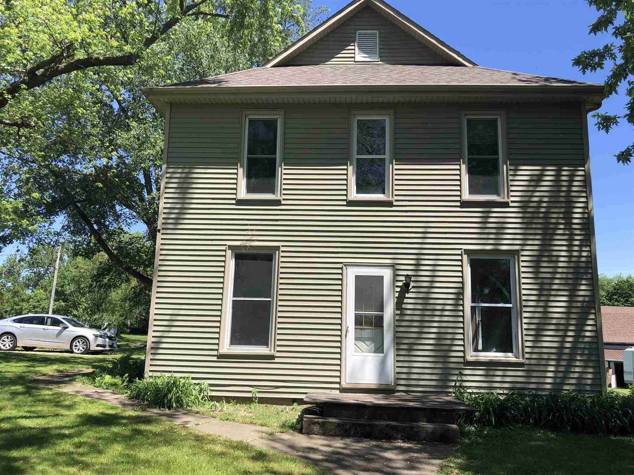 1942 Grant Street - Photo 1