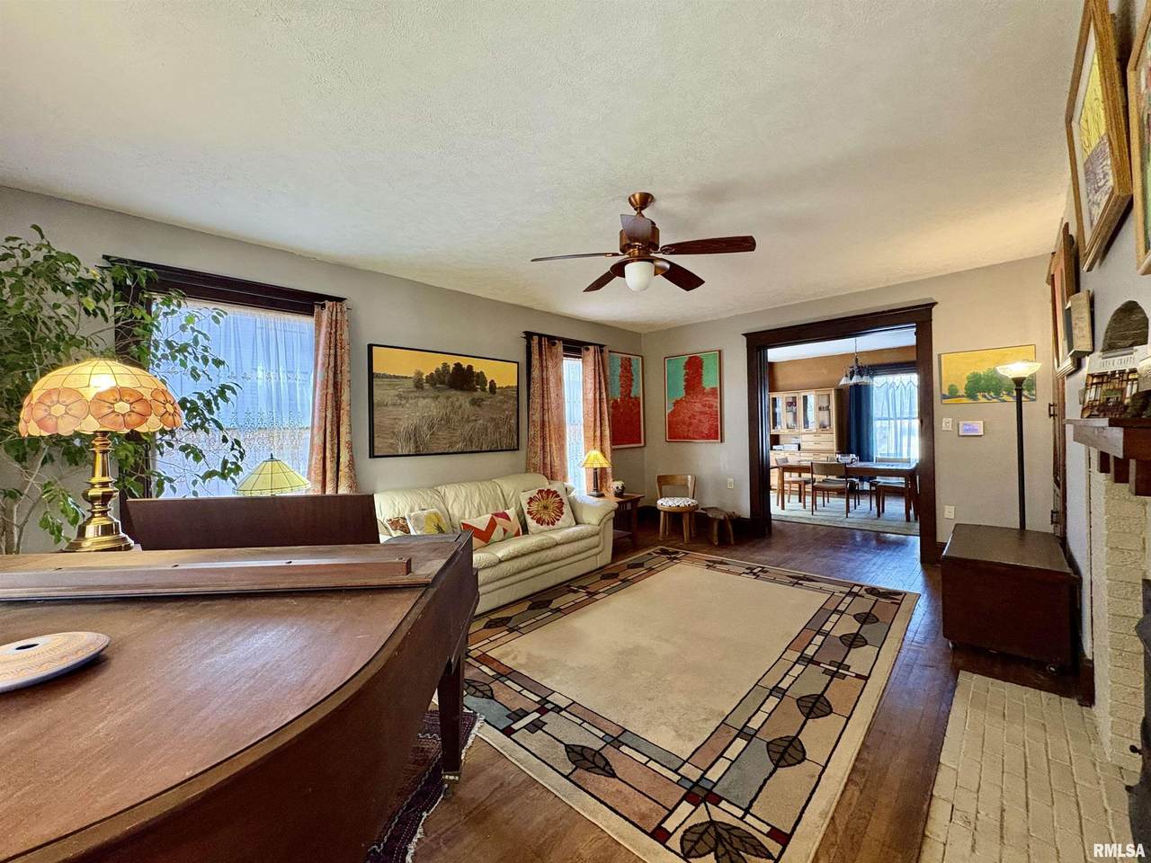 1018 College Avenue - Photo 1