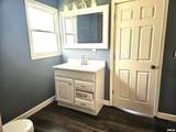 838 Brooks Street - Photo 18