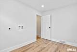 842 Macarthur Boulevard - Photo 32
