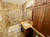 718 7TH Street - Photo 18