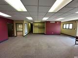 2925 Meadowbrook Road - Photo 7