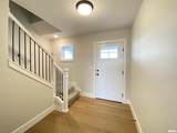 421 Hodges Court - Photo 2