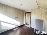 652 Henderson Street - Photo 20
