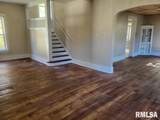207 Meek Street - Photo 2
