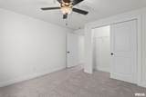 3200 Greenbriar Drive - Photo 33
