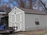 215 Brown Street - Photo 8