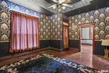 227 Walnut - Photo 4