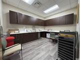2345 Macarthur Boulevard - Photo 12
