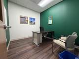 2345 Macarthur Boulevard - Photo 19