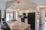 400 Park Street - Photo 4