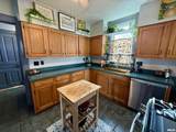 933 Main Street - Photo 18