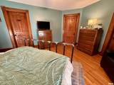 933 Main Street - Photo 26