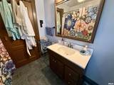 933 Main Street - Photo 35