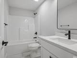 1703 Ambleside Drive - Photo 35