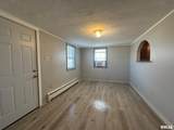 432 Daniels Avenue - Photo 4