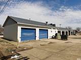 300 North Grand Avenue - Photo 3