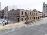 15 Old State Capitol Plaza - Photo 3