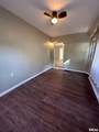 1121 Chestnut Street - Photo 3