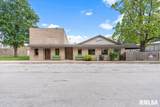 204 Wyatt Street - Photo 2