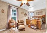 571 Irwin Street - Photo 16