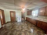 102 Sycamore Street - Photo 3